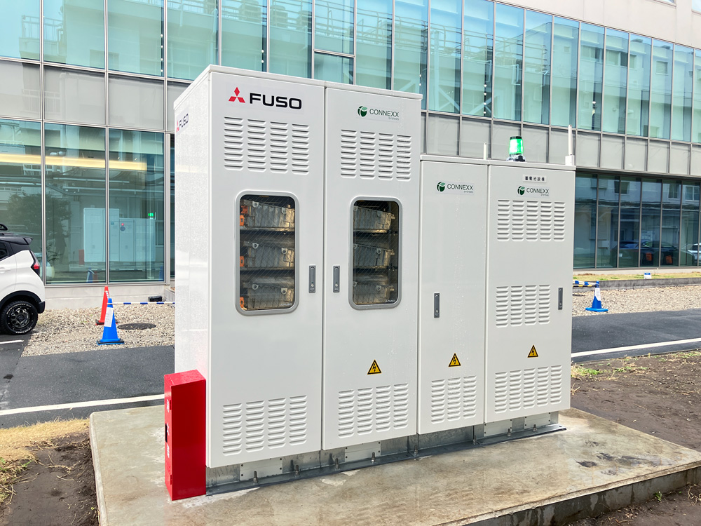 三菱ふそう本社見学会でEnePOND®実機を紹介